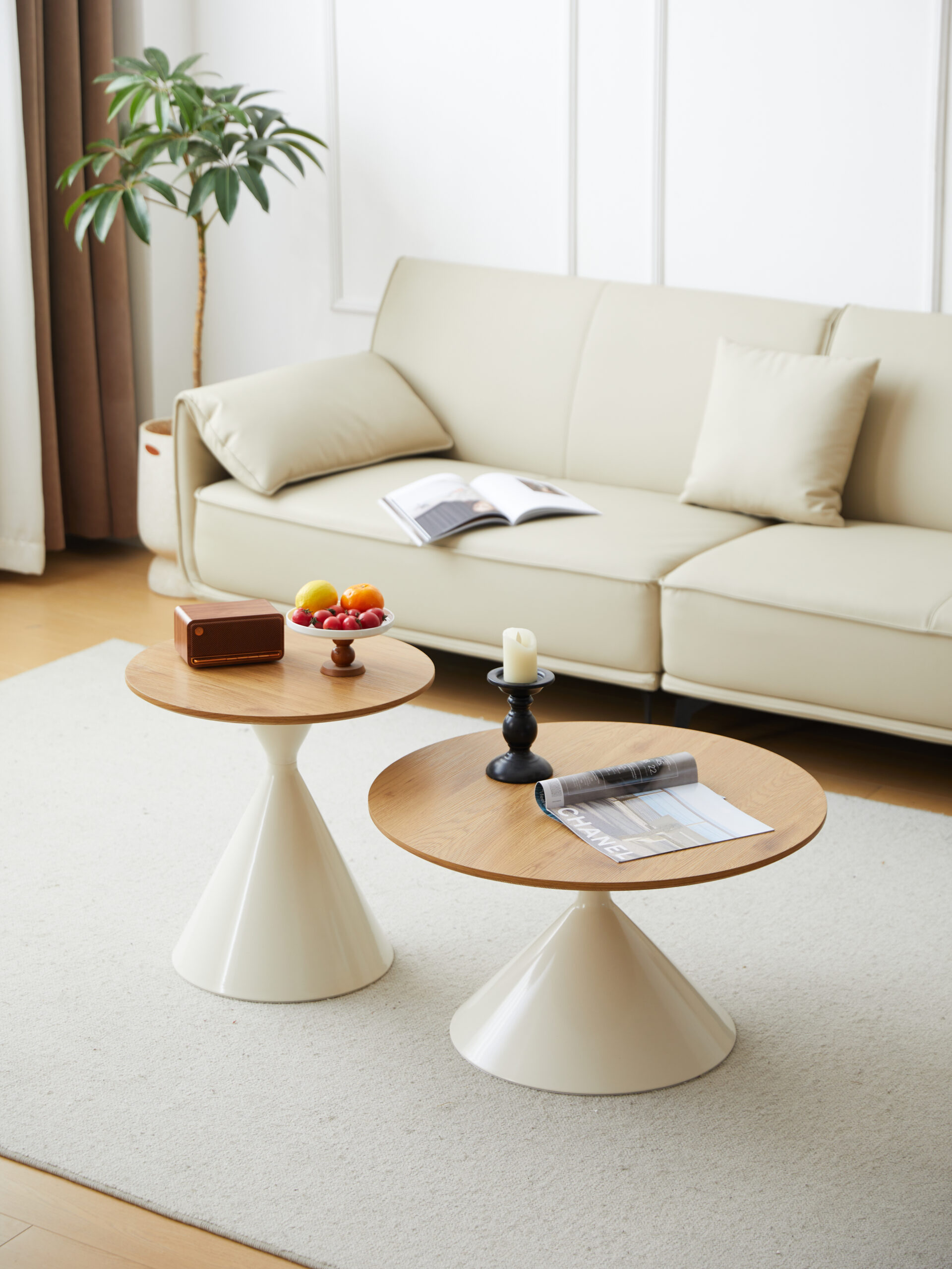 ROUND COFFEE TABLE WHITE WOOD